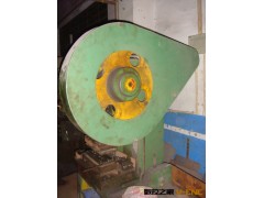 二手转让使用中J23-16吨开式冲床图2