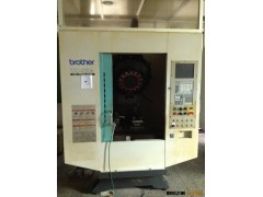 二手兄弟钻孔攻牙中心多台转让TC-S2A2006年的图2