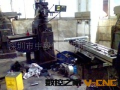 专业维修大修翻新铣床磨床厂价供机床配件图2
