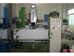 二手庆鸿台湾原装CY380+50MP火花机转让附台湾光纤数控平动头图3