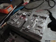 东莞市塘厦万鑫达模具   注塑模具  玩具模具   模具制造厂家图2