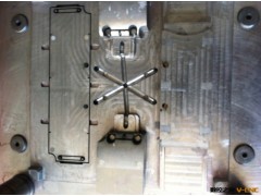 【厂家直销】深圳市坂田模具 塑料模具 塑胶模具 注塑模具图2