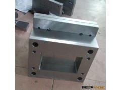 诚信经营 五金模具  注塑模具加工生产 来图设计模具加工图2