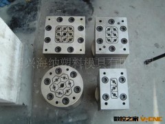 供应开发制造塑料挤出模具图3