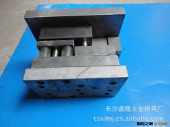 长沙五金模具厂 专业五金模具、连续模具、冲压模具制作加工图2