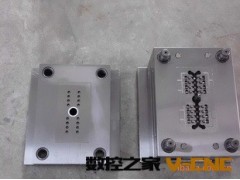 供应厂家直销定制各类注塑模具,压铸模具图3