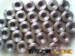供应多工位冷镦机模具图2