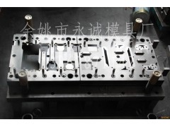 专业 模具开发设计制造 余姚永诚模具图2