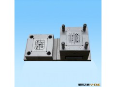 【基威塑料模具】 汽车灯塑料模具 专业生产优质汽车灯塑料模具图2