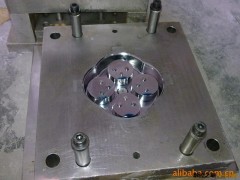 供应各种塑料模具/模具加工/模具制造感应龙头图2