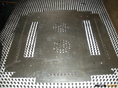 机箱冲孔专用数控冲床多少钱？广州市最新报价13606489072图2