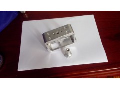 承接各种机械零件钻孔攻牙、铝件钻孔攻牙图3