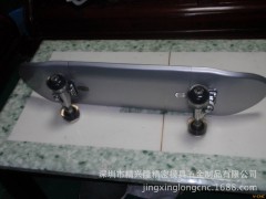 提供压铸模具，塑胶模具设计与制造图3