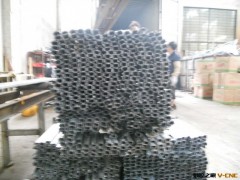 供应塑料门窗钢衬图3