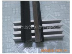 河北沧州盐山供应机床防护罩附件刮屑条密封条 盖板 防护罩橡胶条图2
