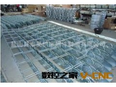 厂家特价直销工程拖链，尼龙拖链，钢铝拖链灯。图2