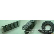 全新产品推荐全封闭式机床工程塑料拖链 ，塑料拖链生产厂