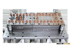 冲压模具设计/冲压模具厂家/冲压模具技术要求/冲压水果袋模具图2