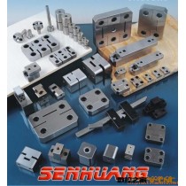 供应：精密塑胶模具方型辅助器及定位柱