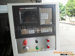 坤田公司特别推荐 ：台湾新代系统的36斜床身数控车床、数控车床图3