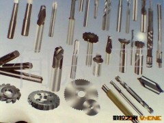 钨钢铣刀，整体合金刀具，钨钢焊接刀具。图3