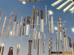 钨钢铣刀，整体合金刀具，钨钢焊接刀具。图2