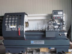 供应2014最新款 CK6140精密型数控机床 数控车床 品质保障图3