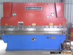 供应普通折弯机 数控折弯机 杭州 嘉兴 湖州地区总代理图2