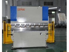 【企业集采】WC67K-30T1600液压折弯机可保证折不锈钢直线度好图2