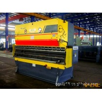 供应WH67Y-100T*3200系列液压三缸折弯机 【CE认证】