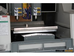 深圳钜匠CNC650数控精密玻璃镜面雕刻机图3