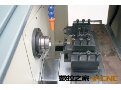 供应CK0625A小型精密排刀式数控车床/走刀机图2