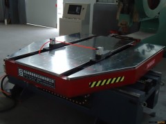 青岛厂家 特惠供应 全自动数控冲床送料机 性能稳定 欢迎采购图2