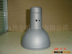 供应灯饰旋压机图3