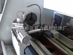 6136型数控车床图2