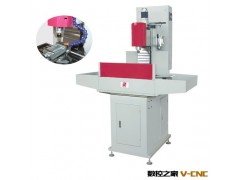 供应高品质 【厂家直销】 优质 数控铣床 小型数控铣床图3