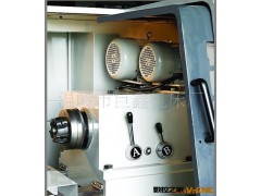 铣端面打中心孔机床图2