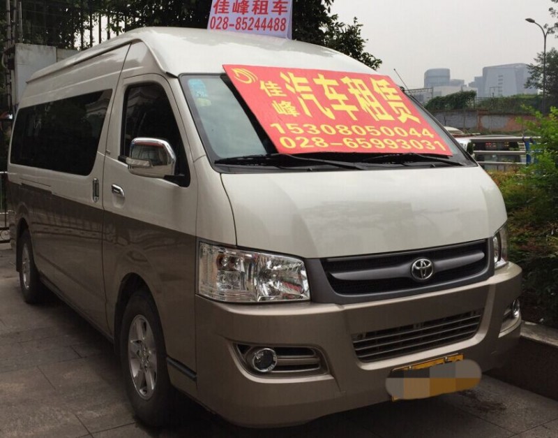 成都14座商务车出租Y成都15座中巴租赁价格Y成都租高档商务车