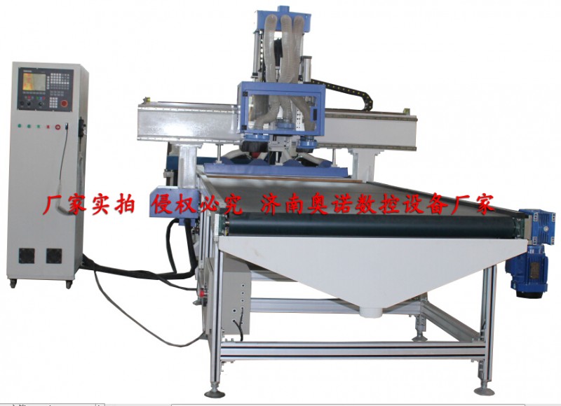 开料雕刻机排钻双工序