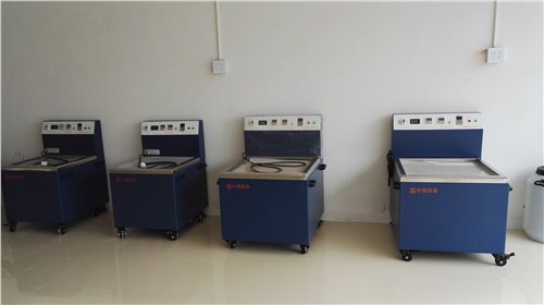 温州铜件内孔去毛刺机器直销铜件表面保护剂低价直销全自动涡流抛光机厂家直销中创供