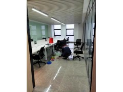 承接各种机房建设改造、综合布线、门禁考勤、电子围栏等。图3
