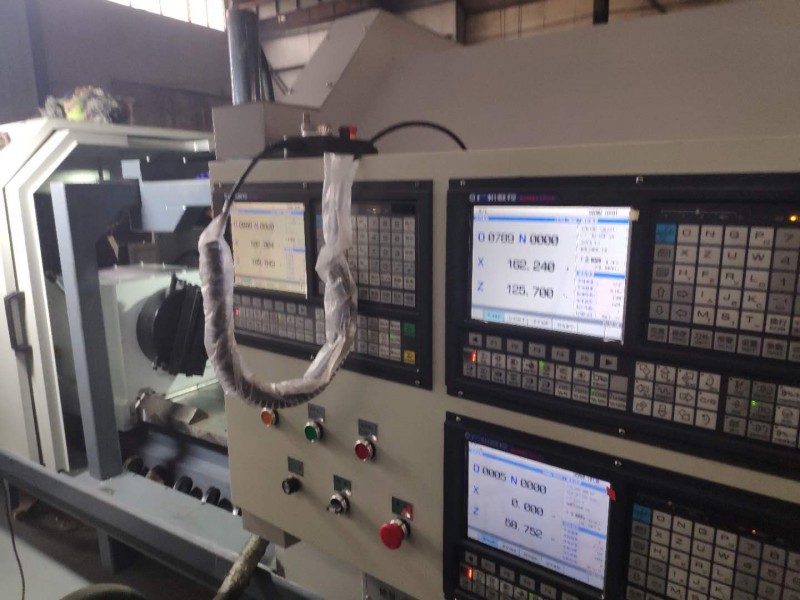 SKC-600三面阀门数控铣床加工设备