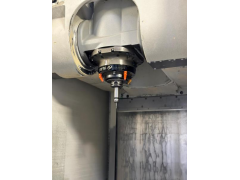 二手数控立式五轴加工中心图3